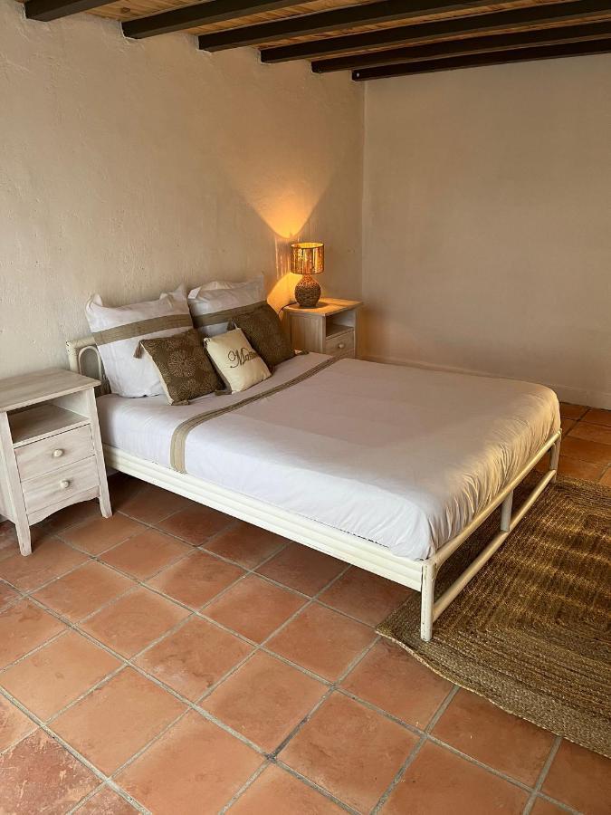 Monclar-de-Quercy Lodge Royal Quercy מראה חיצוני תמונה